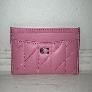 Essential Card Case With Pillow Quilting in vivid pink